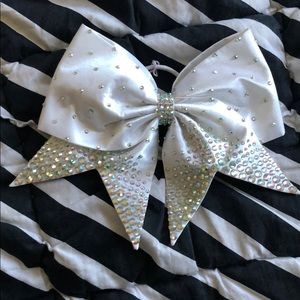 bows of london cheer bow